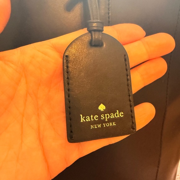 Kate Spade Schuyler Medium Leather Tote Bag (NWOT) - Picture 4 of 16